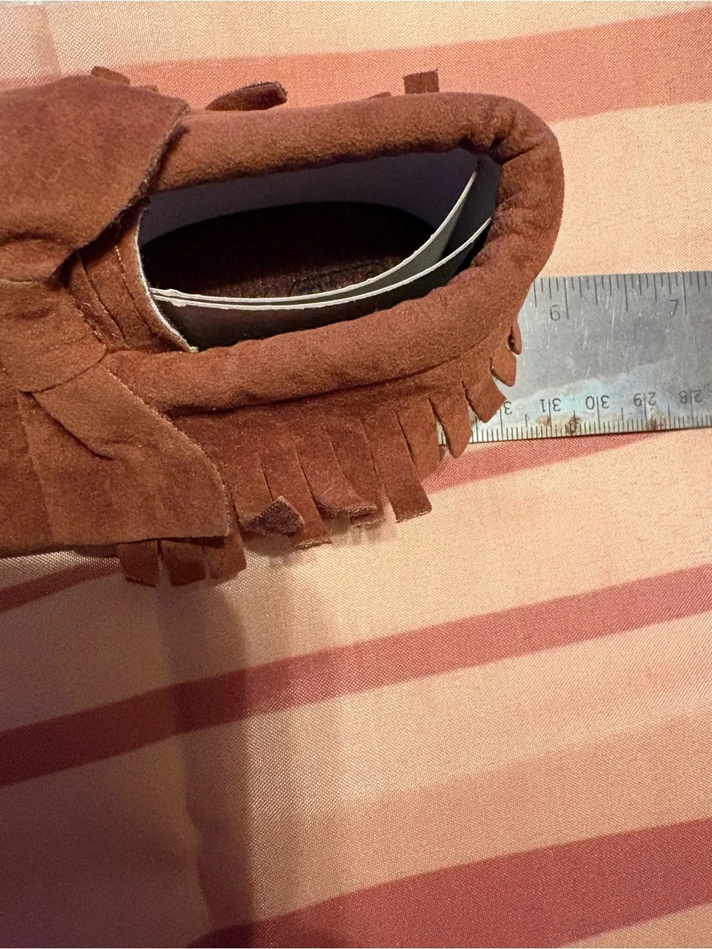 New Brown Suede Baby Moccasins with Fringe and bow size 12-18 Mths
